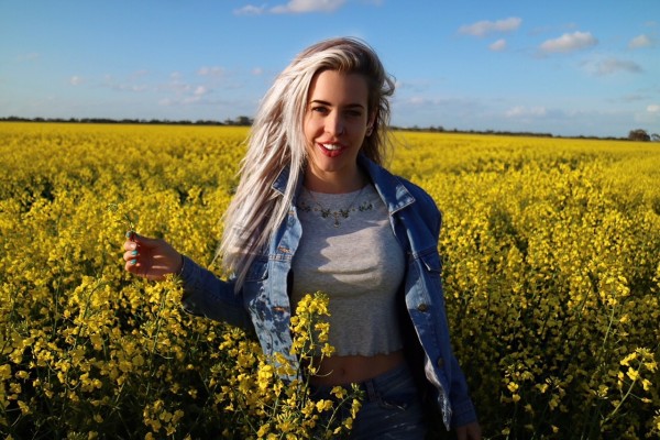 Billie Bee-Gallery Image 4